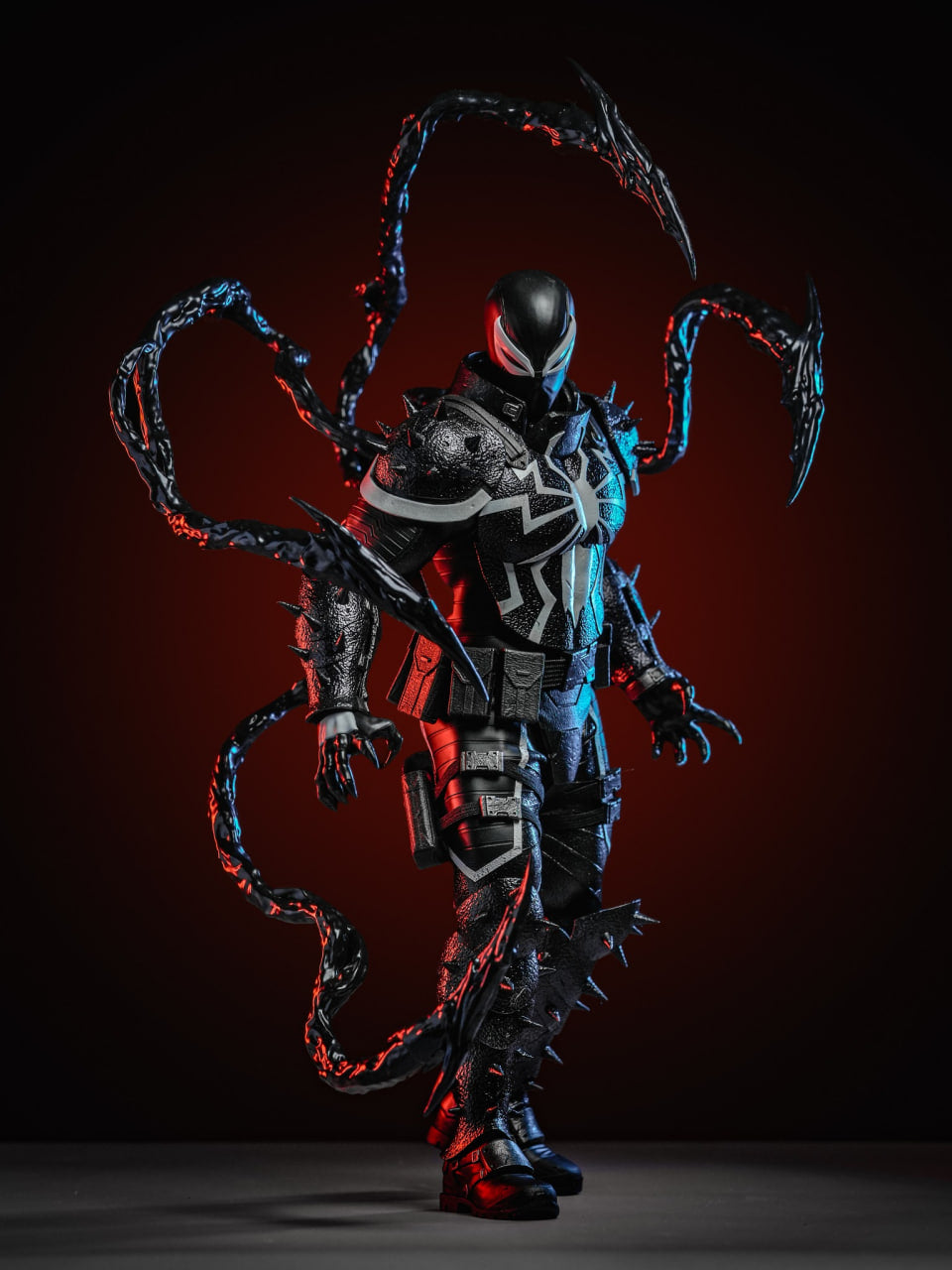 READY🔥Hot Toys CMS025 Marvel Comics 1/6th scale Agent Venom Collectible Figure