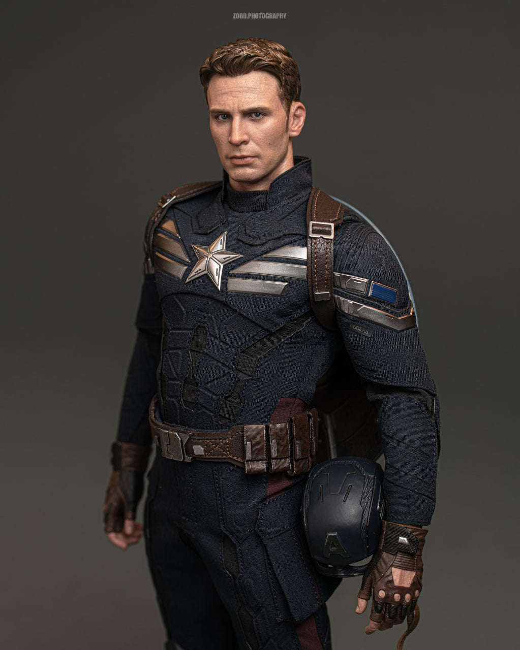 READY🔥Hot Toys MMS783 Captain America: The Winter Soldier 1/6th scale Captain America (Stealth S.T.R.I.K.E. Suit) 2.0 Collectible Figure