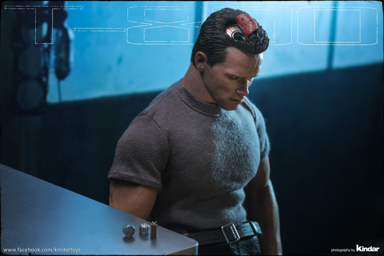 READY🔥Hot Toys MMS795 Terminator 2: Judgment Day 1/6th Scale T-800 (2.0) Collectible Figure