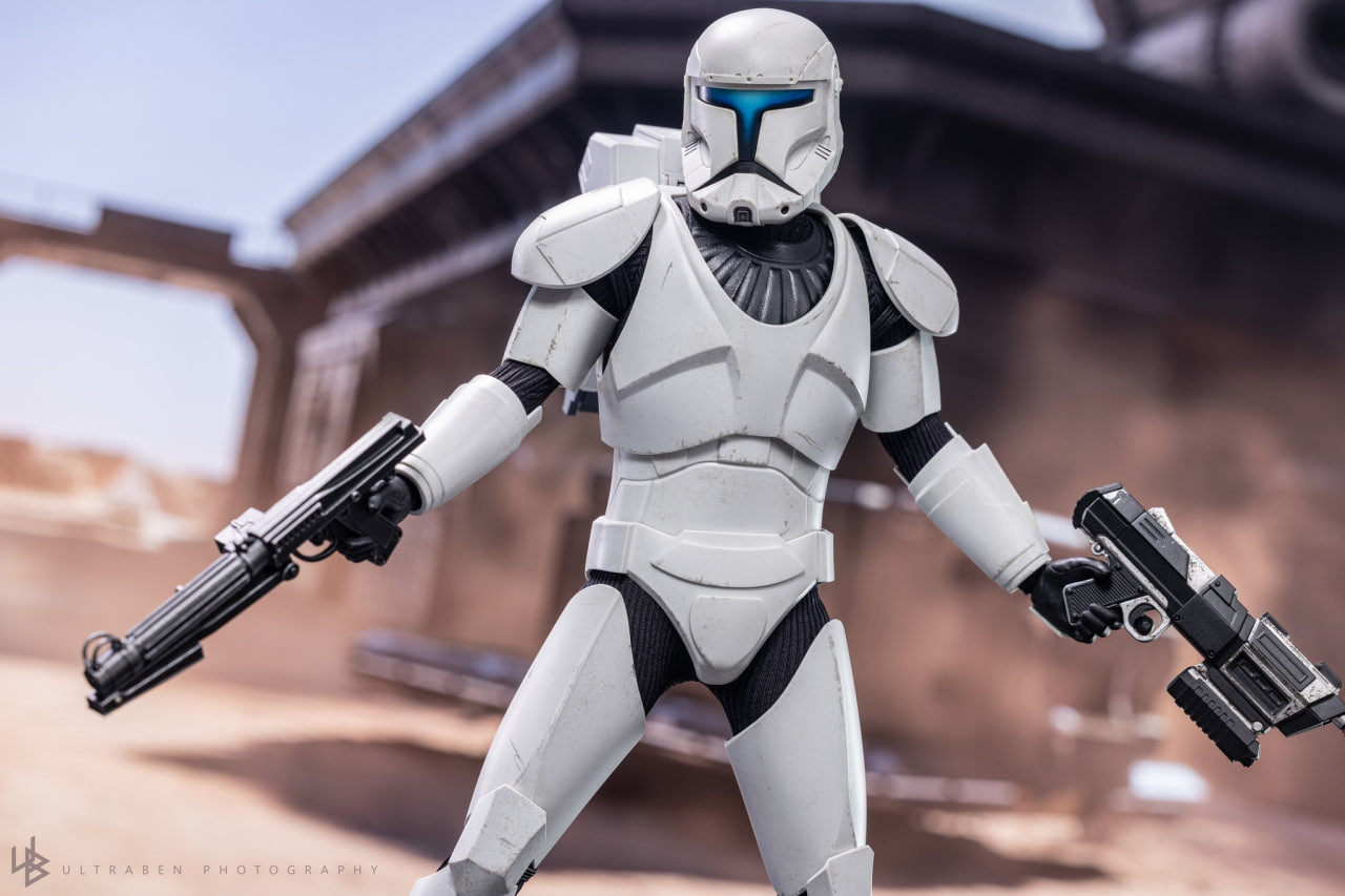 READY🔥Hot Toys TMS131 Star Wars The Bad Batch Clone Commando 1/6 Scale Collectible Figure