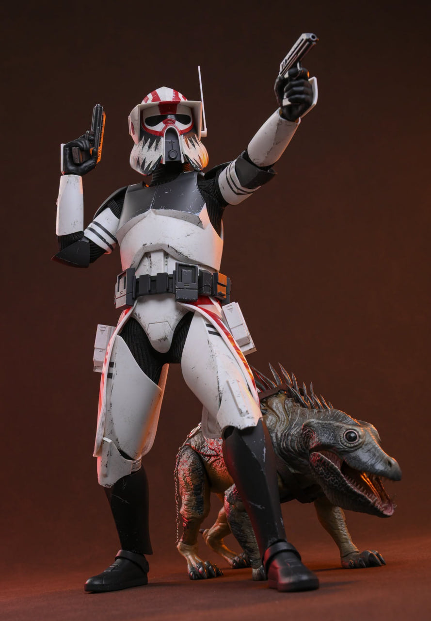 🔥Hot Toys TMS167 Star Wars: The Clone Wars - Sergeant Hound 1/6th Scale Collectible Figure