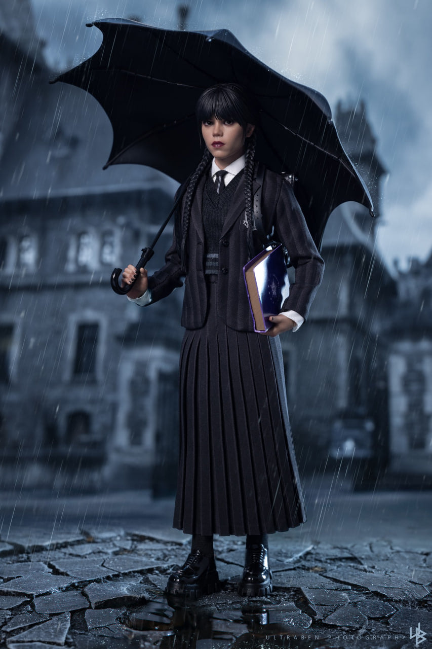 【週末価格‼️】TMS135 ウェンズデー1/6アダムス・ファミリー Wednesday TMS135 Wednesday Addams 1/6 Scale Collectible Figure