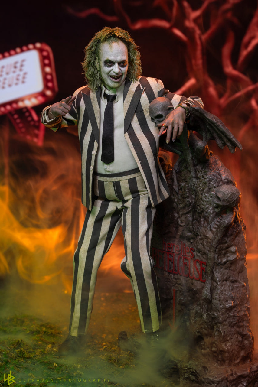 READY🔥Hot Toys MMS767 Beetlejuice 1/6th scale Beetlejuice Collectible Figure