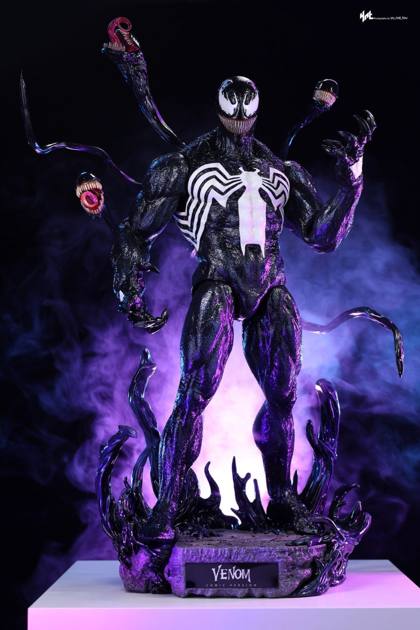 READY🔥Hot Toys CMS023 Marvel Comics Venom 1/6th Scale Collectible Figure