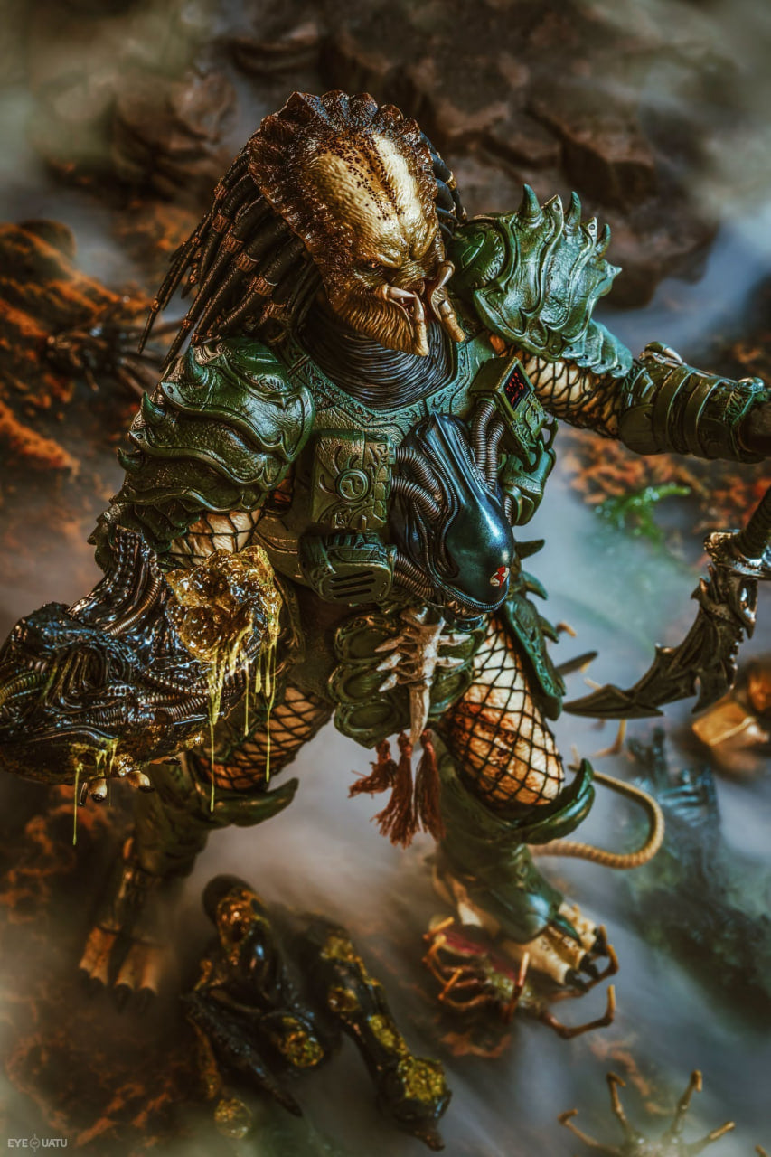 READY🔥Hot Toys CMS029B Predator 1/6th scale Broken Tusk Predator (Special Edition)