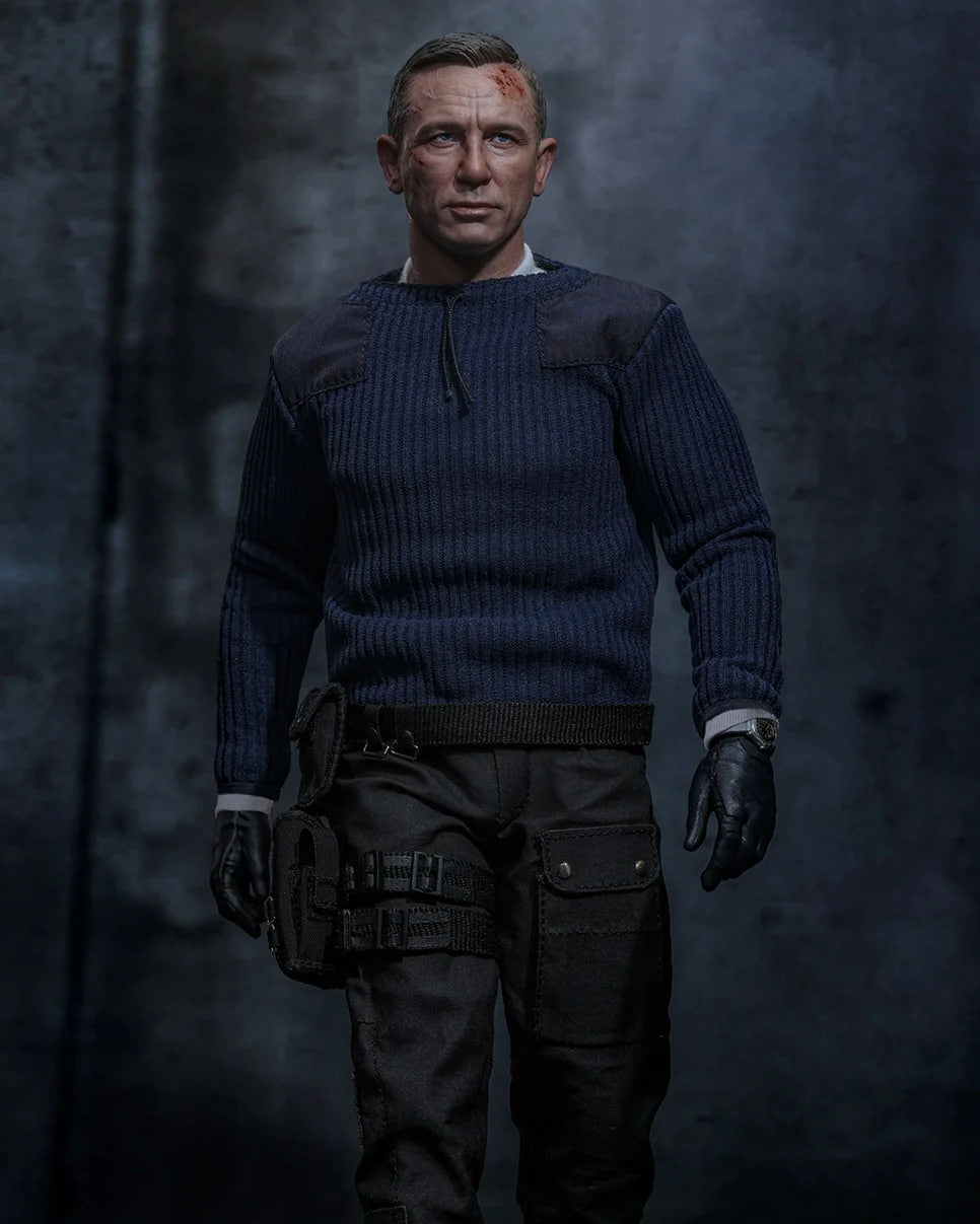 READY🔥Hot Toys MMS804 No Time To Die 1/6th scale James Bond (Commando Outfit) Collectible Figure