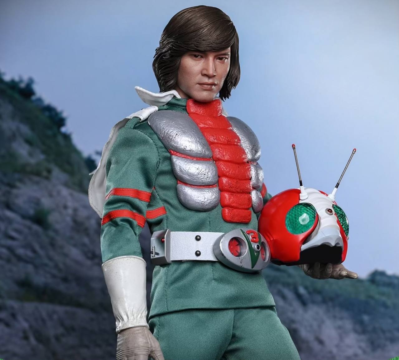 Preorder🔥Hot Toys TMS162B Hot Toys Kamen Rider V3 - 1:6 Kamen Rider V3