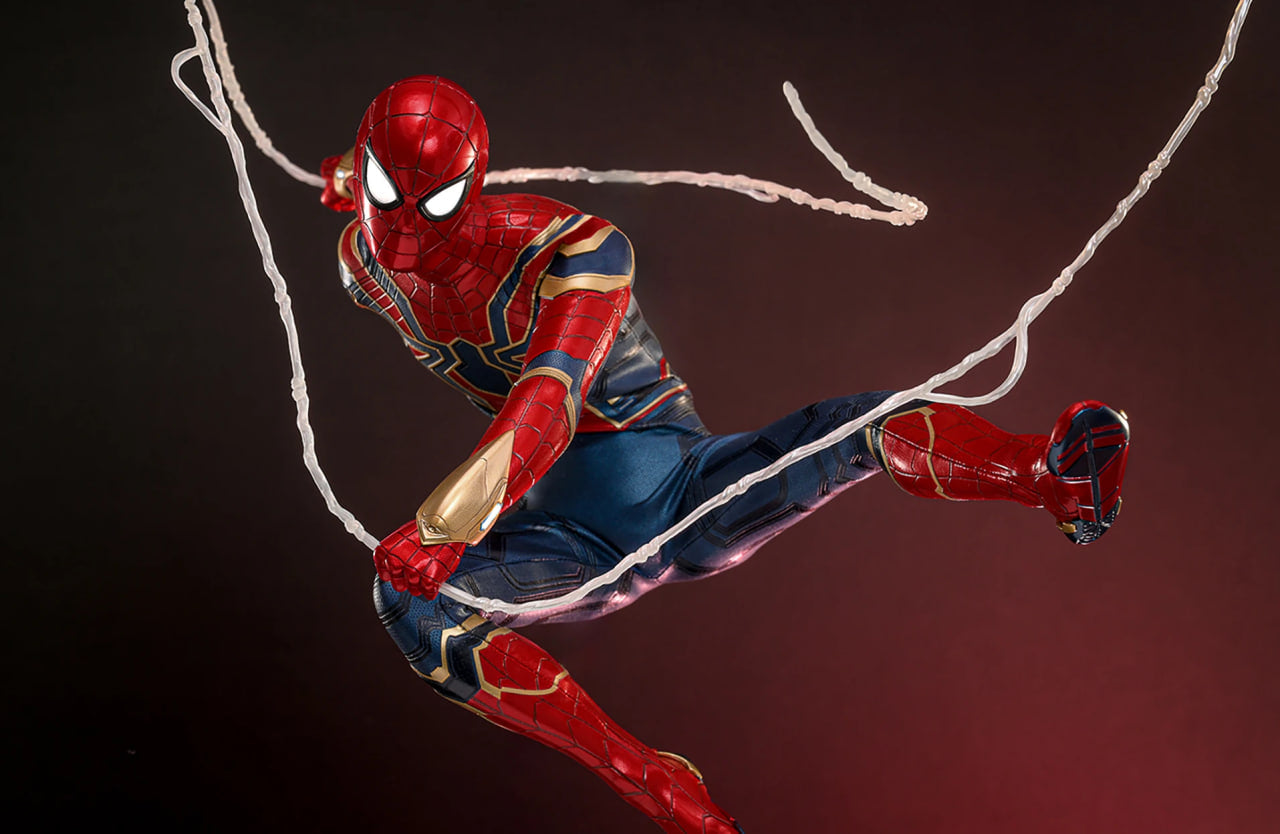 Preorder🔥Hot Toys MMS761 Avengers: Endgame Iron Spider 1/6th scale Collectible Figure