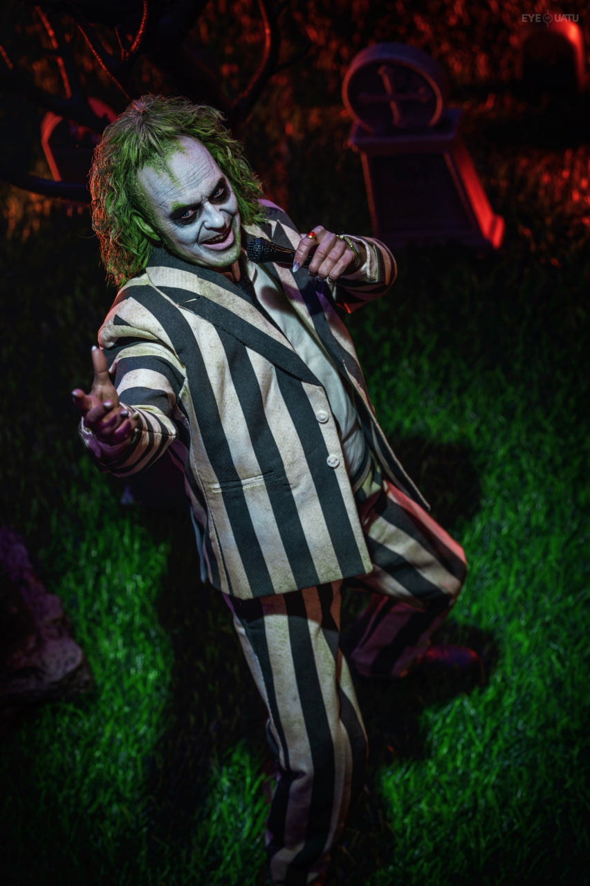 READY🔥Hot Toys MMS767 Beetlejuice 1/6th scale Beetlejuice Collectible Figure