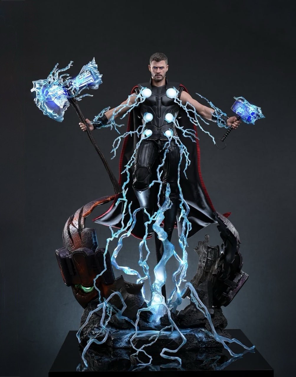 Preorder🔥Hot Toys MMS919 Avengers: Doomsday Thor (Deluxe Version) 1/6th scale Collectible Figure