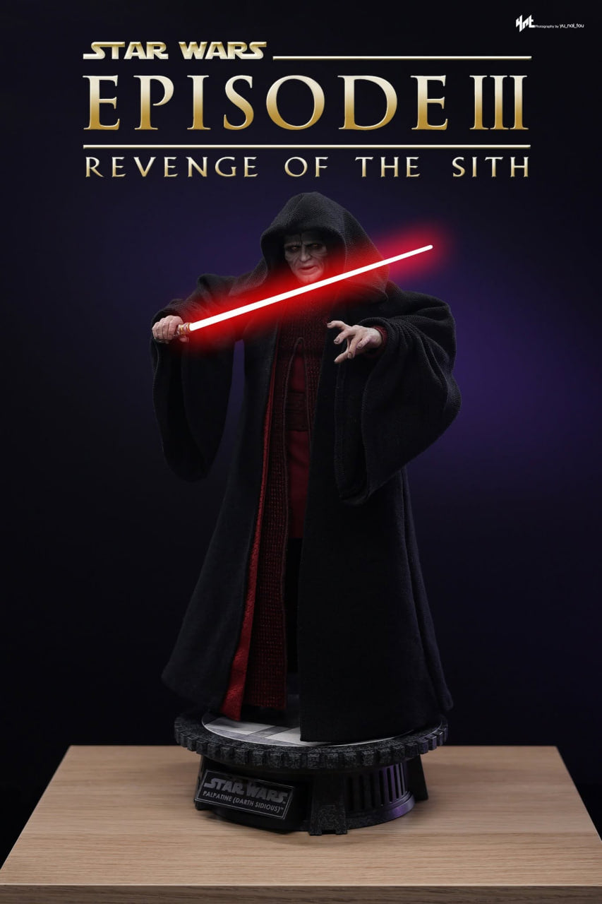 READY🔥Hot Toys MMS805 Star Wars: Episode III Revenge of the Sith 1/6 Palpatine (Darth Sidious) Collectible Figure