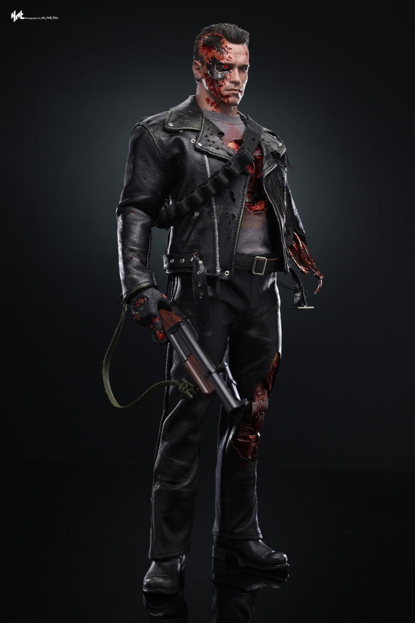 🔥Hot Toys DX46 Terminator 2: Judgment Day T-800 (Battle Damaged Version 2.0) 1/6th scale Collectible Figure