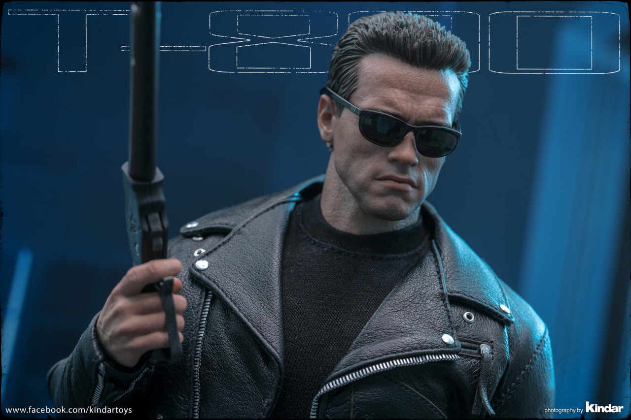 READY🔥Hot Toys MMS795 Terminator 2: Judgment Day 1/6th Scale T-800 (2.0) Collectible Figure