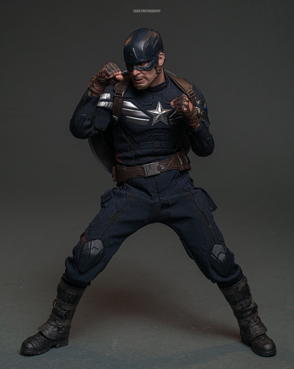 READY🔥Hot Toys MMS783 Captain America: The Winter Soldier 1/6th scale Captain America (Stealth S.T.R.I.K.E. Suit) 2.0 Collectible Figure