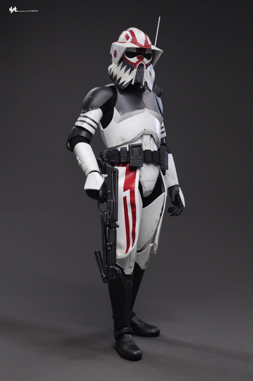 🔥Hot Toys TMS167 Star Wars: The Clone Wars - Sergeant Hound 1/6th Scale Collectible Figure