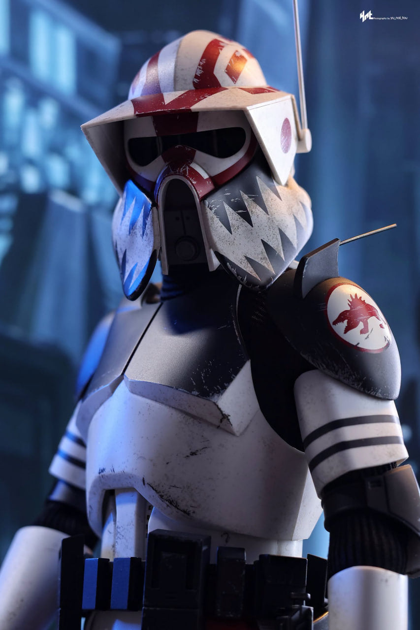 🔥Hot Toys TMS167 Star Wars: The Clone Wars - Sergeant Hound 1/6th Scale Collectible Figure