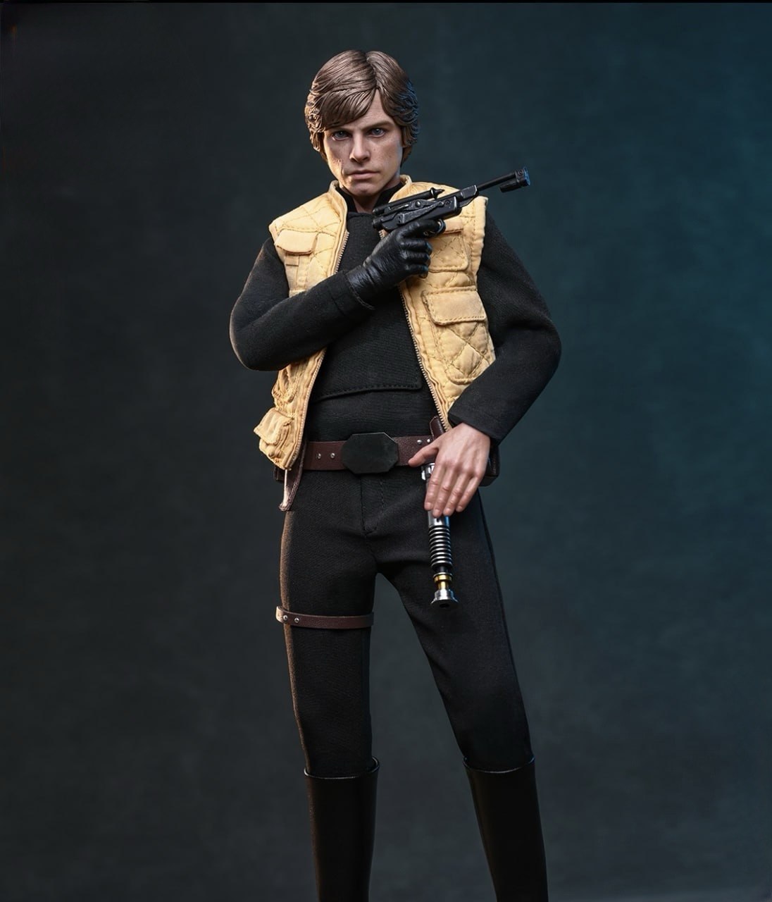 Preorder🔥Hot Toys CMS035 Star Wars - Luke Skywalker (Shadows Of The Empire) 1/6th scale Collectible Figure [Hot Toys Exclusive]