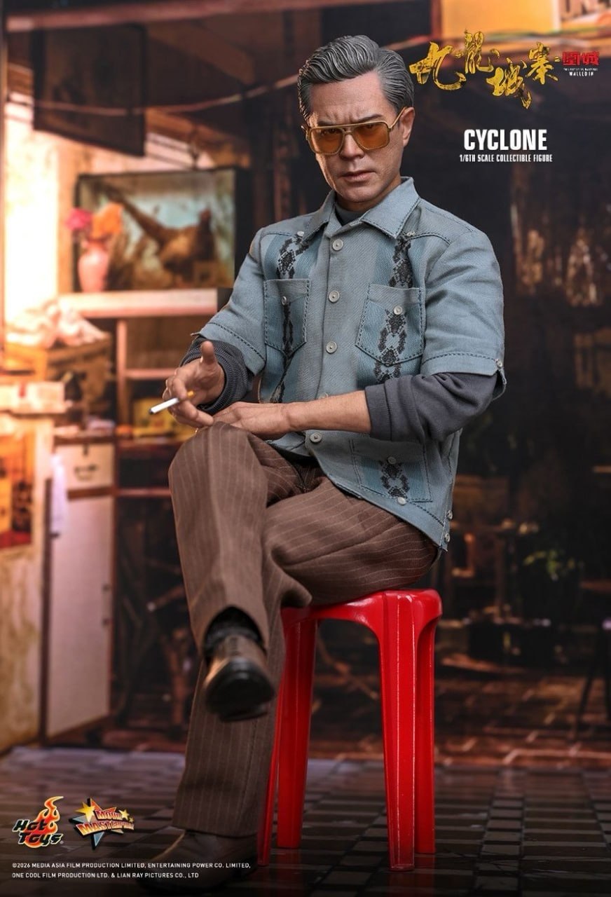 READY🔥Hot Toys MMS858 Twilight of the Warriors: Walled In Cyclone [Hot Toys Exclusive] 1/6th scale Collectible Figure