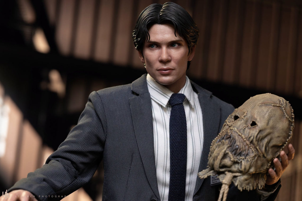 READY🔥Hot Toys MMS801 Batman Begins 1/6th scale Scarecrow 2.0 Collectible Figure