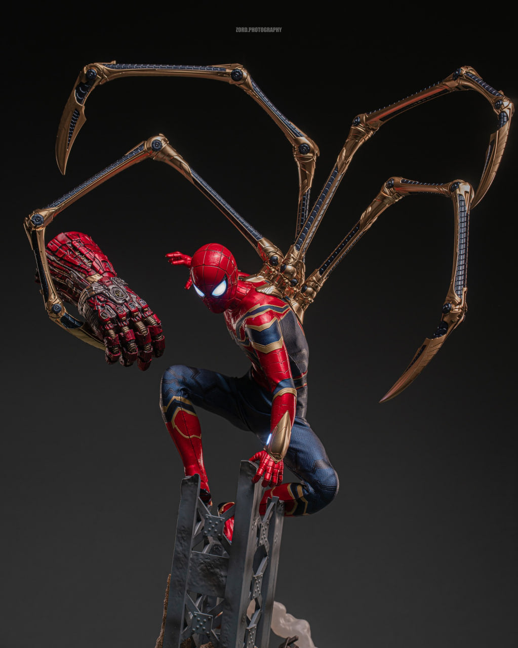READY🔥Hot Toys MMS762AE Marvel Avengers: Endgame Iron Spider