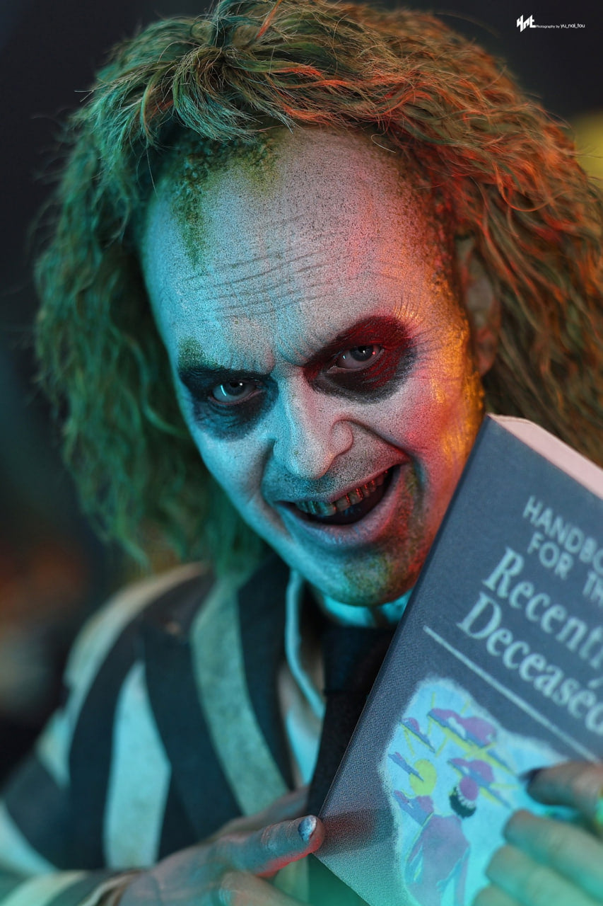 READY🔥Hot Toys MMS767 Beetlejuice 1/6th scale Beetlejuice Collectible Figure