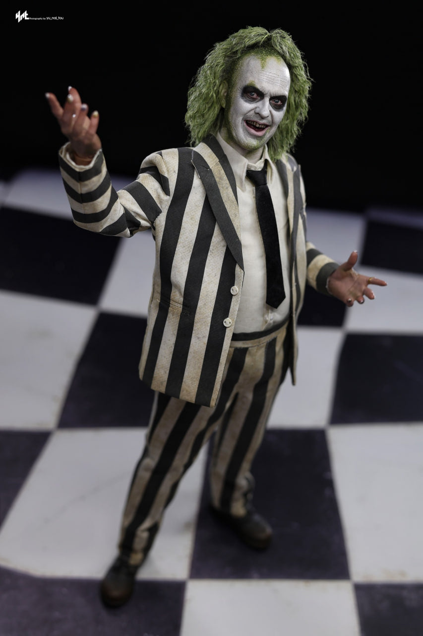 READY🔥Hot Toys MMS767 Beetlejuice 1/6th scale Beetlejuice Collectible Figure