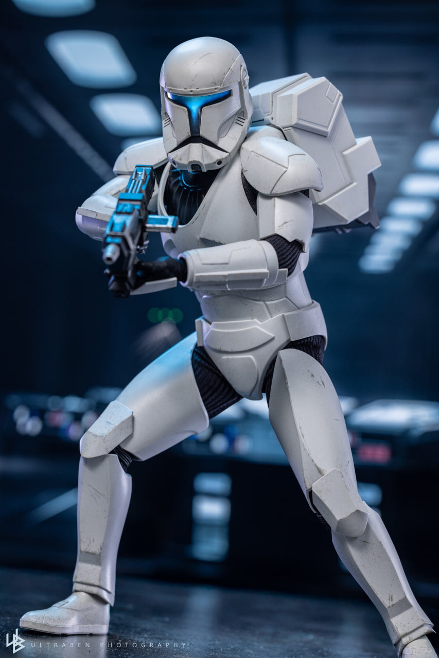 READY🔥Hot Toys TMS131 Star Wars The Bad Batch Clone Commando 1/6 Scale Collectible Figure