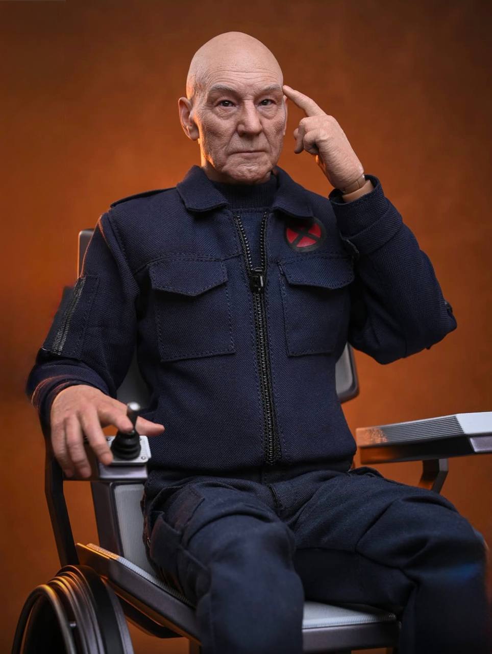 Preorder🔥Hot Toys MMS917 Avengers: Doomsday 1/6th scale Professor X Collectible Figure