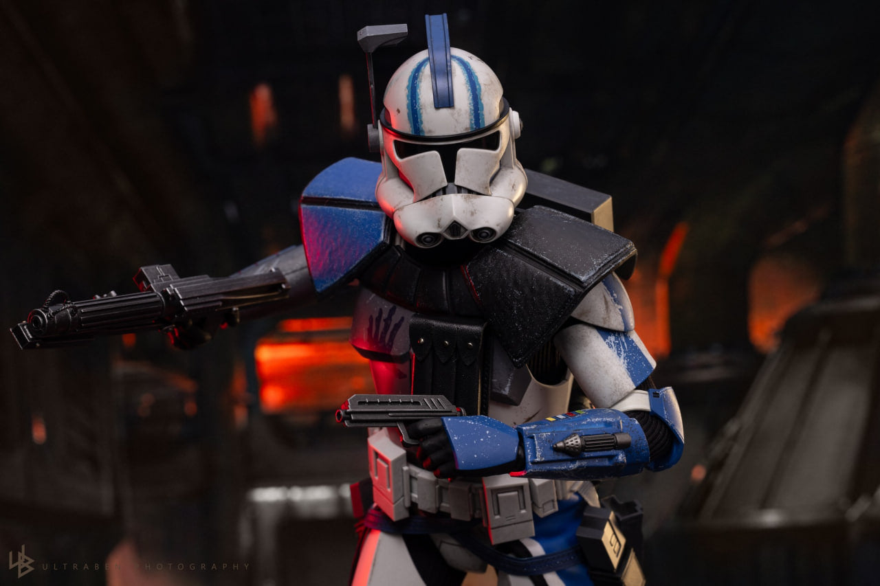 READY🔥Hot Toys TMS133 Star Wars The Clone Wars Arc Trooper Echo 1/6 Scale Collectible Figure