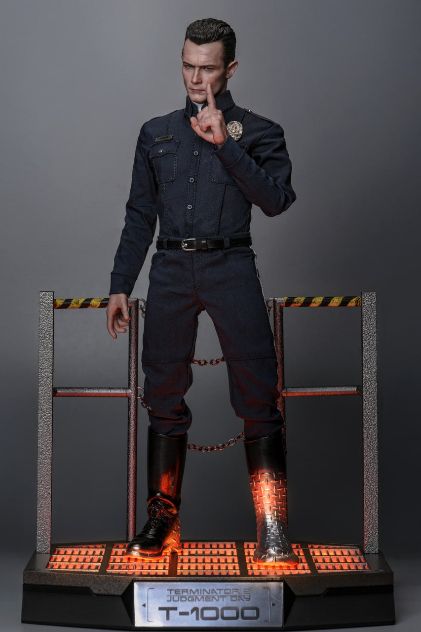 READY🔥Hot Toys MMS774 Terminator 2 Judgement Day T1000 (2.0