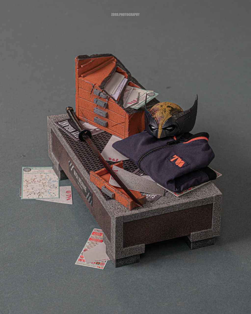 READY🔥Hot Toys MMS756 Marvel Deadpool and Wolverine Wolverine (Jacket Version) 1/6 Scale Collectible Figure