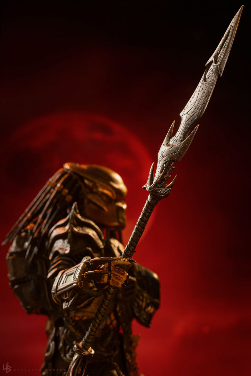 READY🔥Hot Toys CMS029B Predator 1/6th scale Broken Tusk Predator (Special Edition)