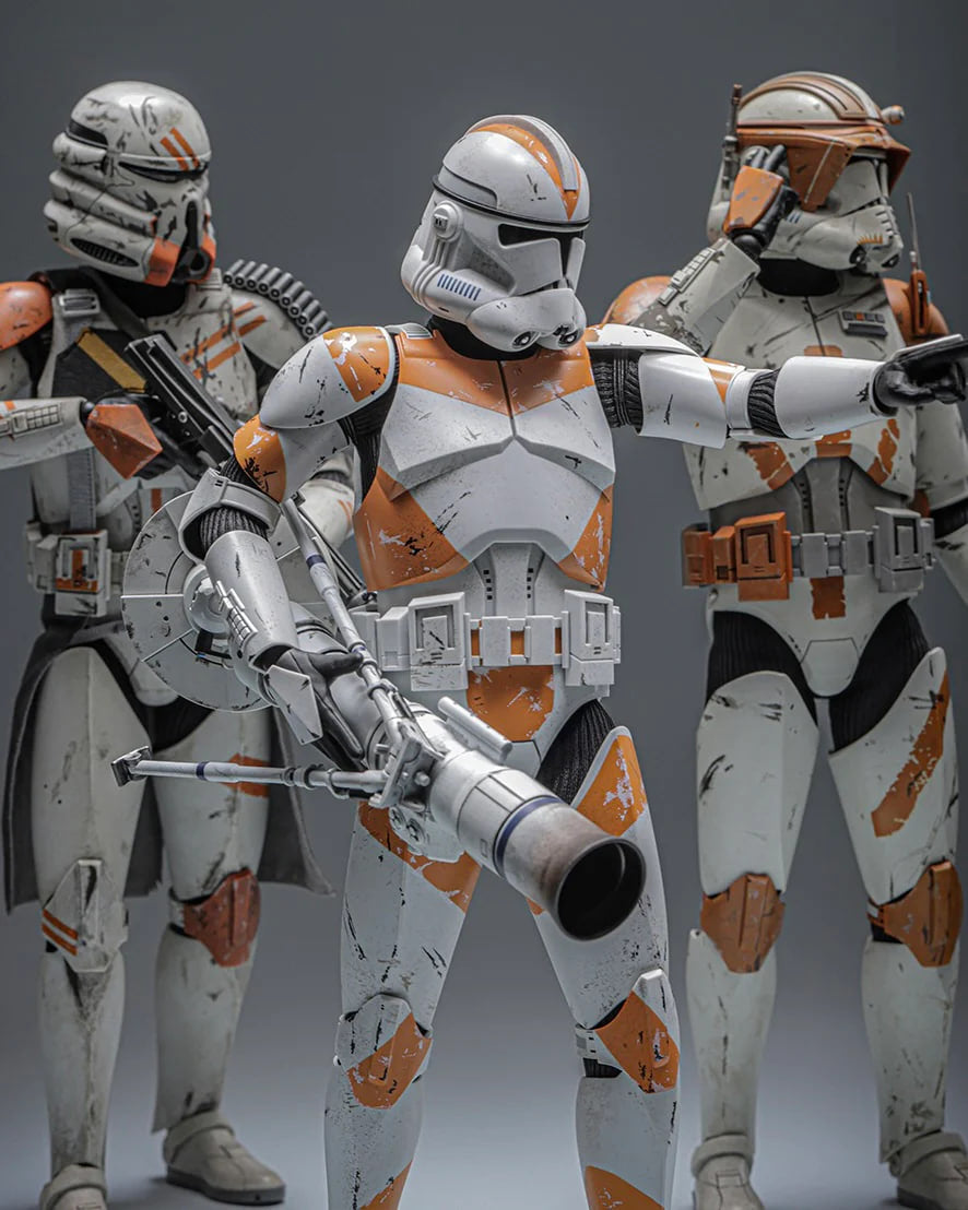 Preorder🔥Hot Toys MMS852 Star Wars: Revenge of the Sith 1/6th scale 212th Attack Battalion Clone Trooper Collectible Figure (Deluxe Version)