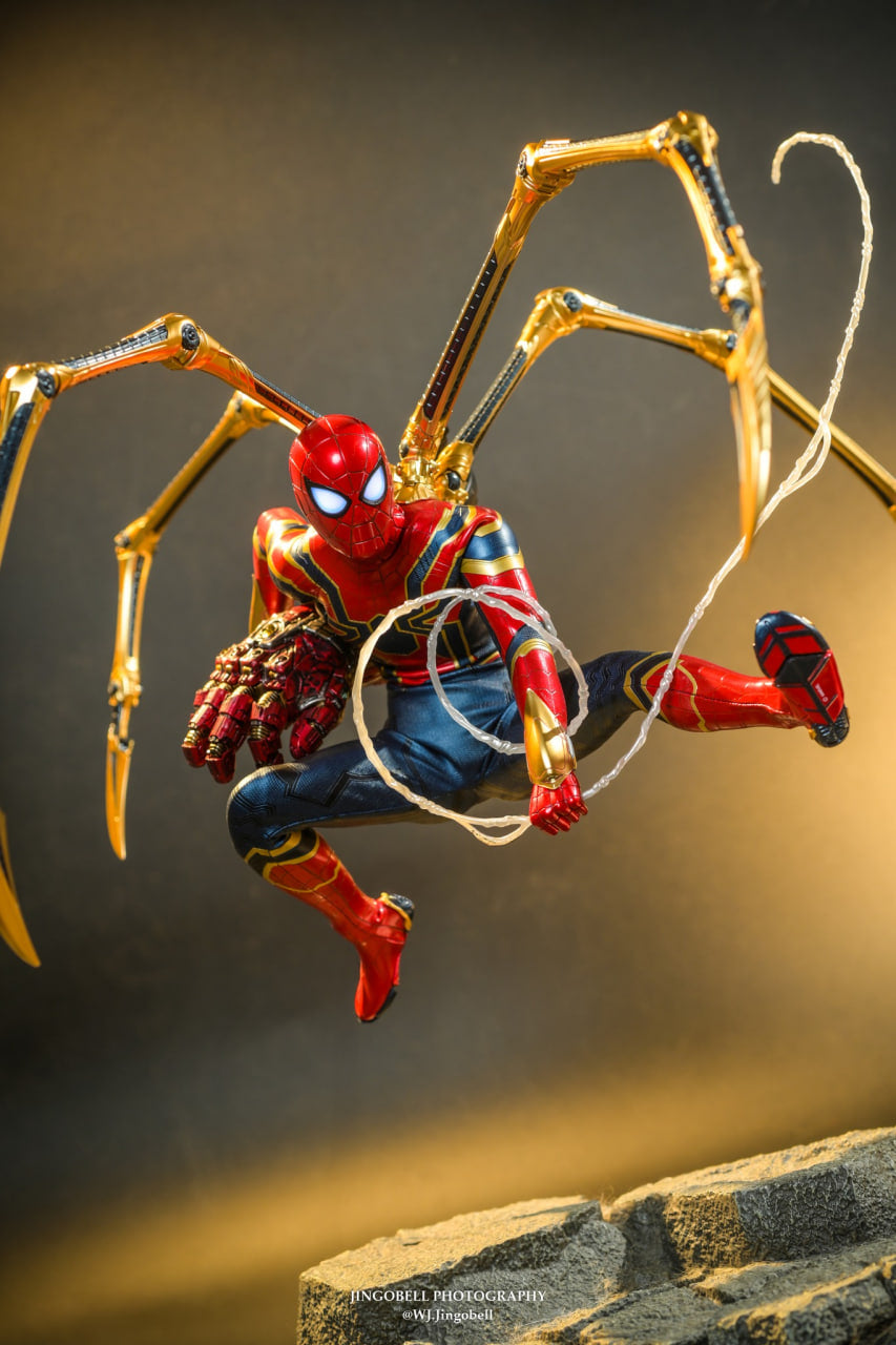 READY🔥Hot Toys MMS762AE Marvel Avengers: Endgame Iron Spider (Artisan Edition) 1/6th scale Collectible Figure