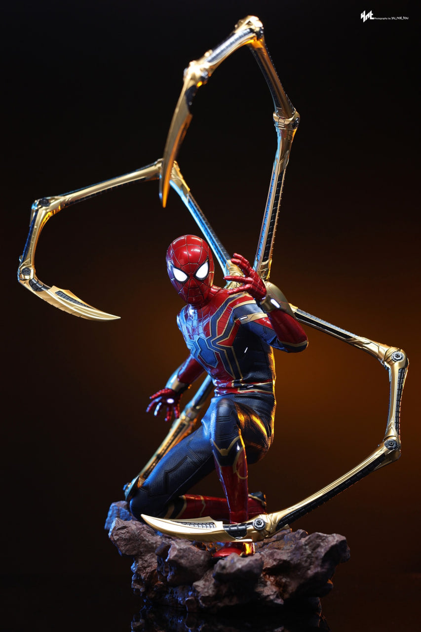 READY🔥Hot Toys MMS761 Avengers: Endgame Iron Spider 1/6th scale