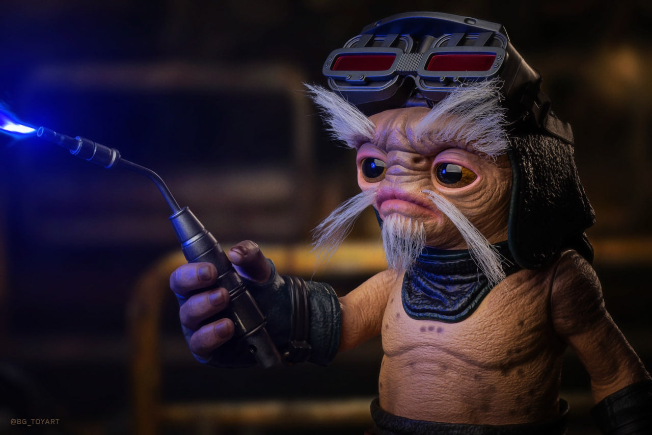 🔥Hot Toys LMS017 Star Wars: The Mandalorian & Grogu - Anzellan Droidsmith Life-Size Collectible Figure