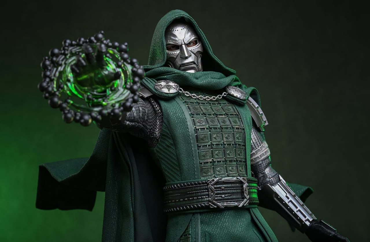 Preorder🔥Hot Toys Avengers: Doomsday - 1/6th scale Doctor Doom (Special Edition) (Early Access Version)