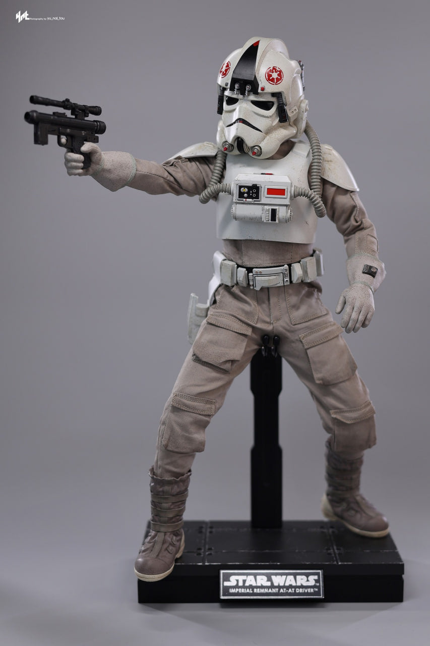 READY🔥Hot Toys MMS845 Star Wars: The Mandalorian & Grogu Imperial Remnant AT-AT Driver 1/6th scale Collectible Figure