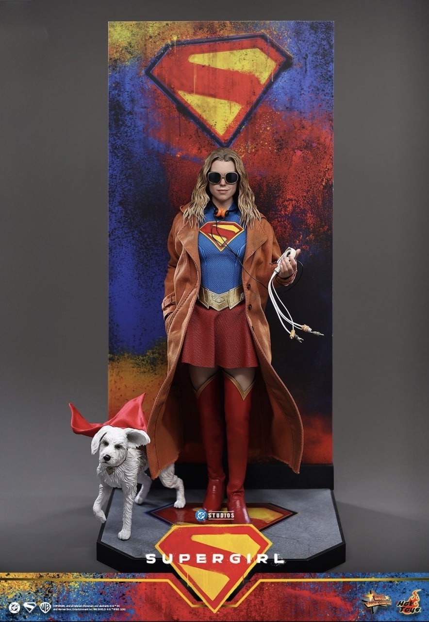 Preorder🔥Hot Toys MMS869 Supergirl - Supergirl & Krypto 1/6th scale Collectible Set