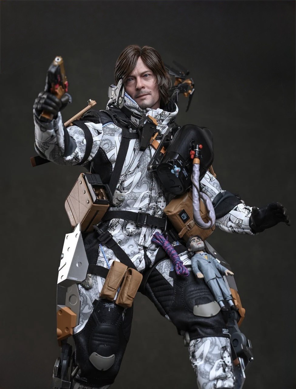 Preorder🔥Hot Toys VGM90AE Death Stranding 2: On the Beach Sam (Junji Ito Suit) (Artisan Edition) [Hot Toys Exclusive] 1/6th scale Collectible Figure