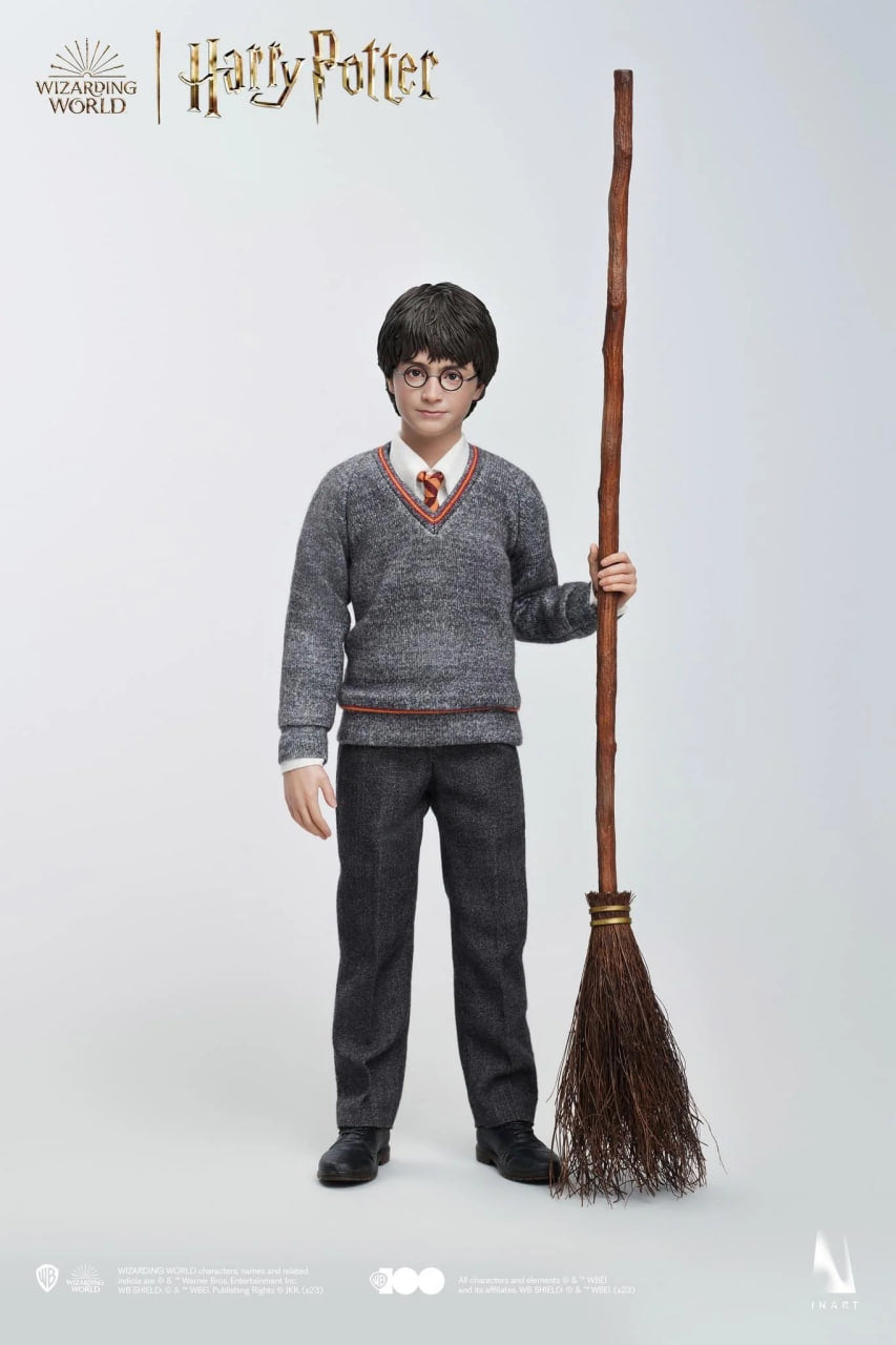 INART A006S1🔥Harry Potter and the Philosopher’s Stone -Harry Potter Hogwarts Uniform 1/6 (Standard Version)