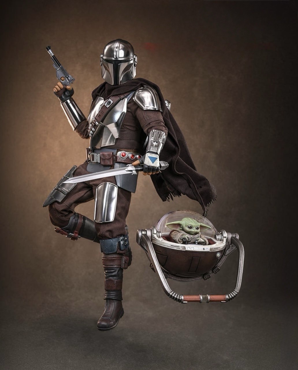 Preorder🔥Hot Toys MMS872 Star Wars: The Mandalorian & Grogu - The Mandalorian & Grogu Collectible Set (Deluxe Version)