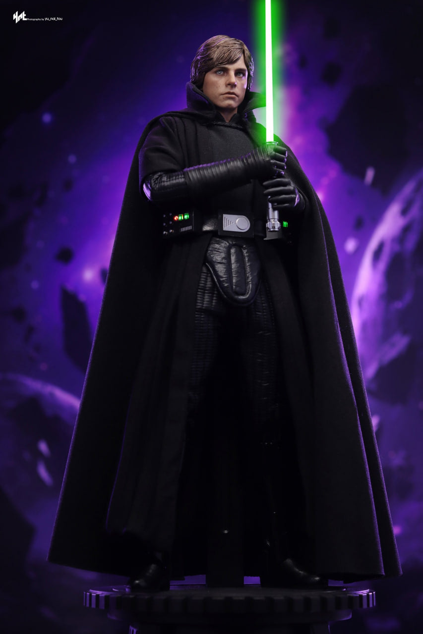 READY🔥Hot Toys CMS019 CMS019b Star Wars: Dark Empire Luke Skywalker (Dark Empire) 1/6th scale Collectible Figure