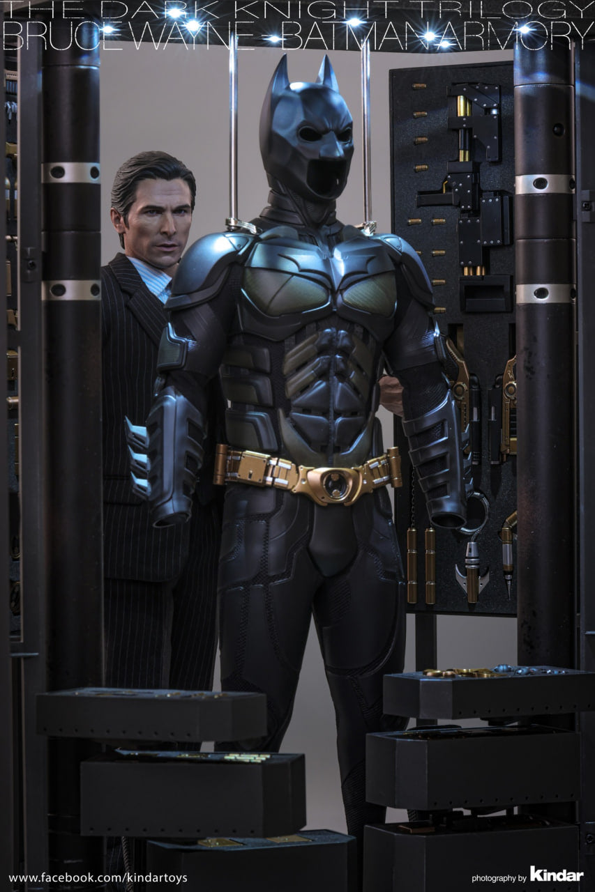 🔥Hot Toys MMS750 Batman The Dark Knight - 1/6th scale Batman Armory with Bruce Wayne (2.0) Collectible Set