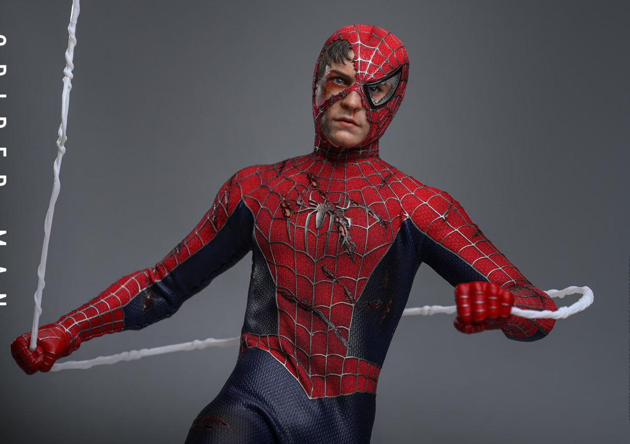 Preorder🔥Hot Toys MMS859 Spider-Man 1/6th scale Spider-Man (Battle Damaged Version) Collectible Figure
